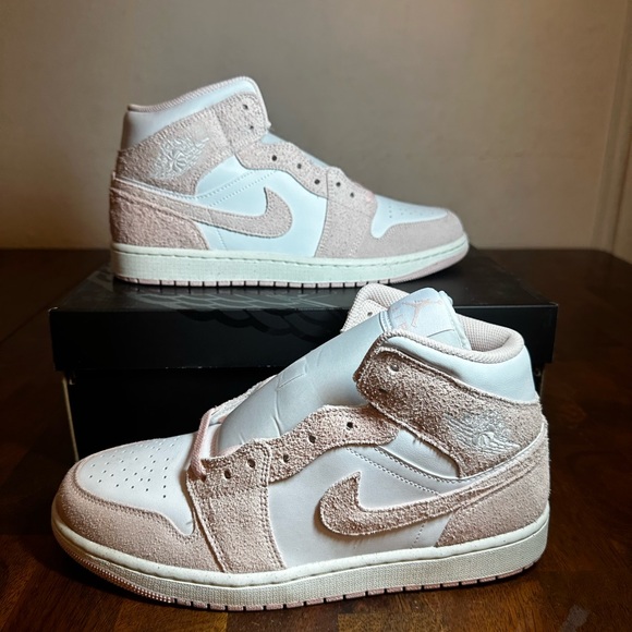 pink and white jordans men